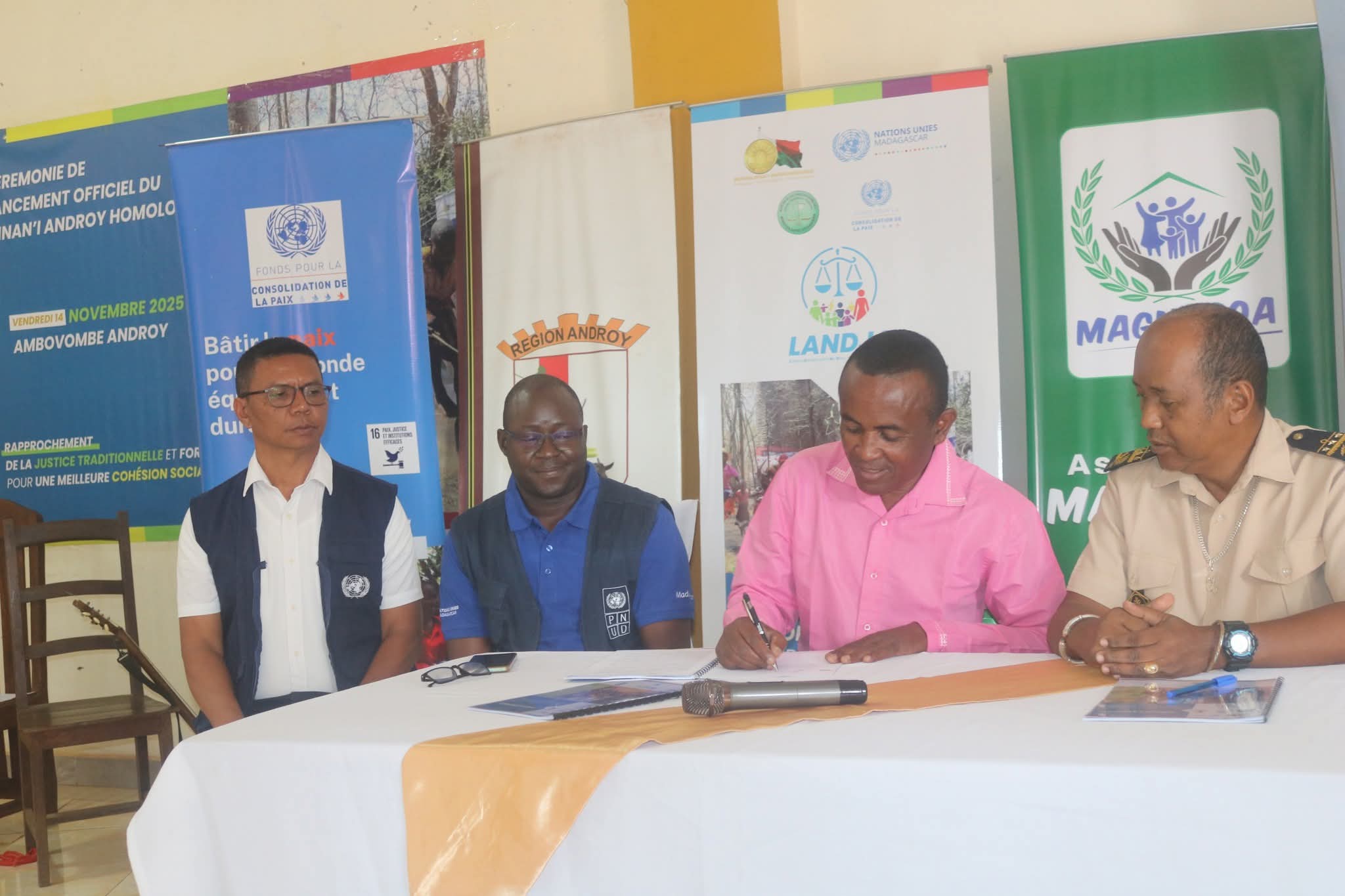 Image supplémentaire 13