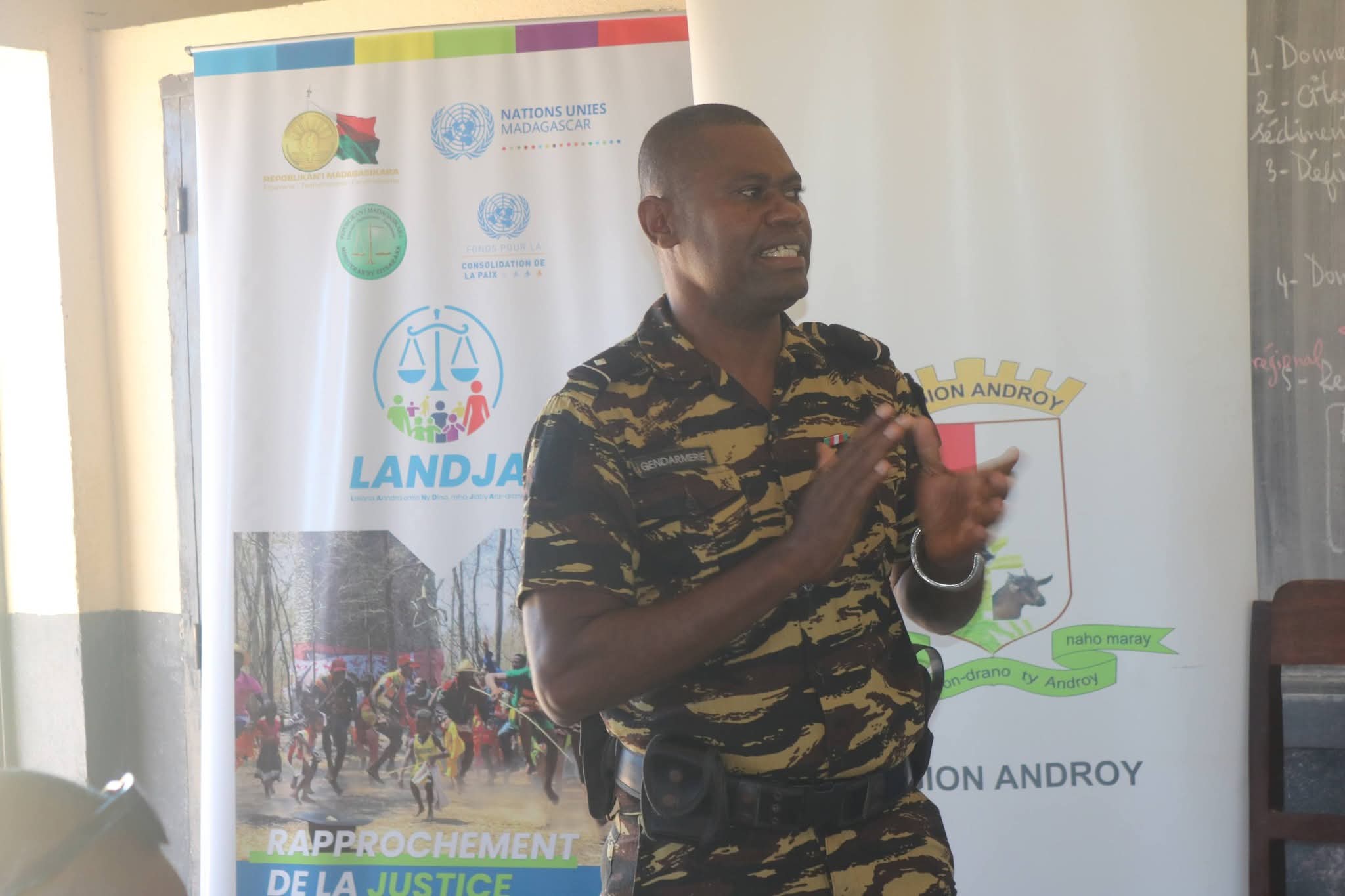 Image supplémentaire 13