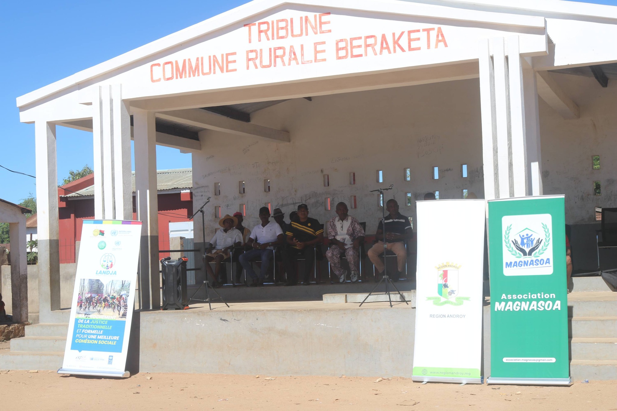 Image supplémentaire 12