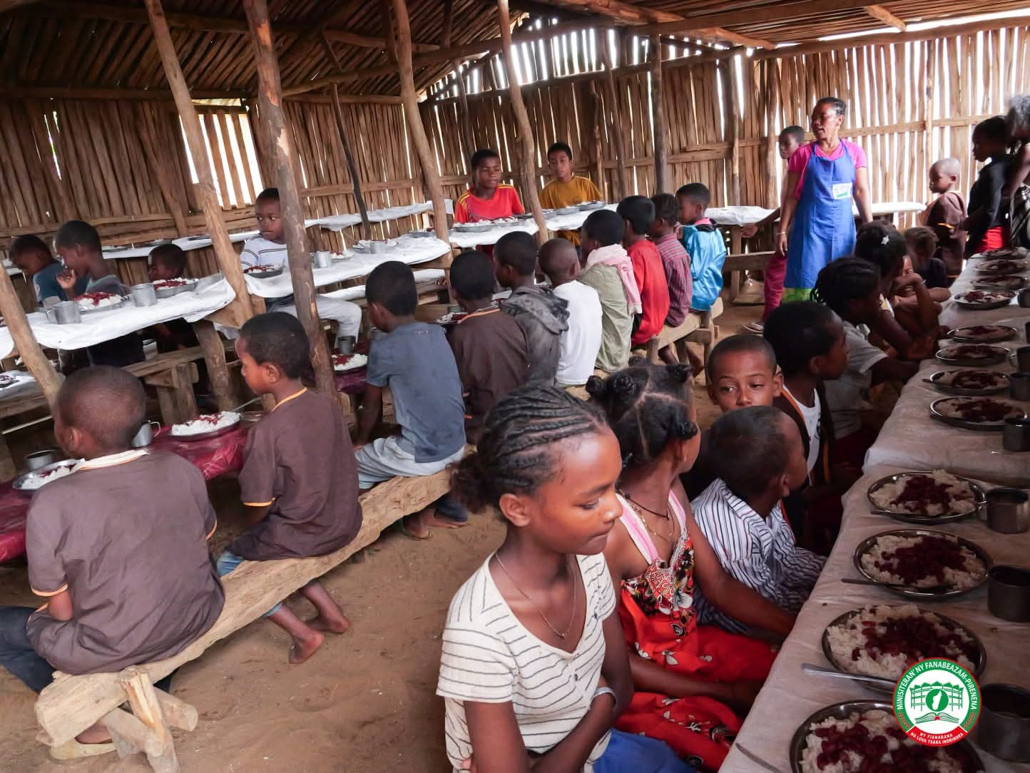 TETIKASA MIANATRA ANDROY-FIZARANA IREO ZAVA-BITA SY FANOKAFANA TAMIN'NY FOMBA OFISIALY NY FERME SCOLAIRE SIHANAMARO