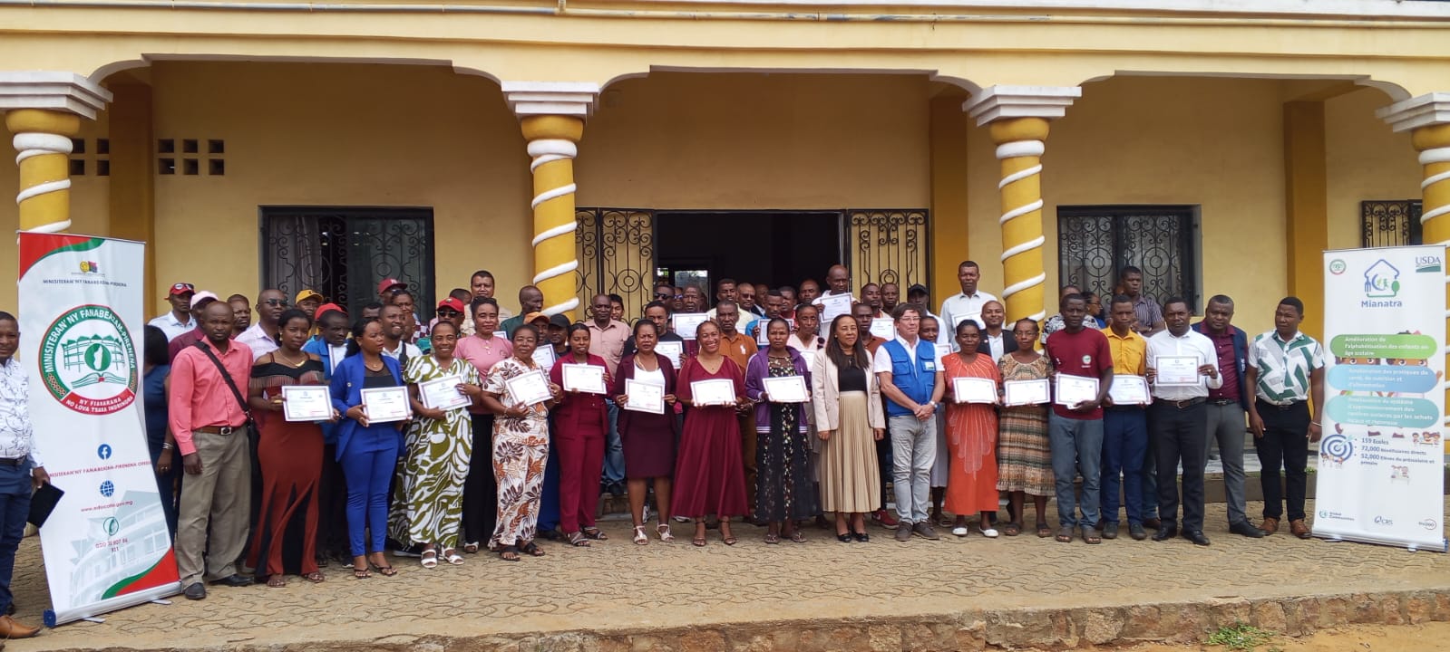 TETIKASA MIANATRA ANDROY-FIZARANA IREO ZAVA-BITA SY FANOKAFANA TAMIN'NY FOMBA OFISIALY NY FERME SCOLAIRE SIHANAMARO