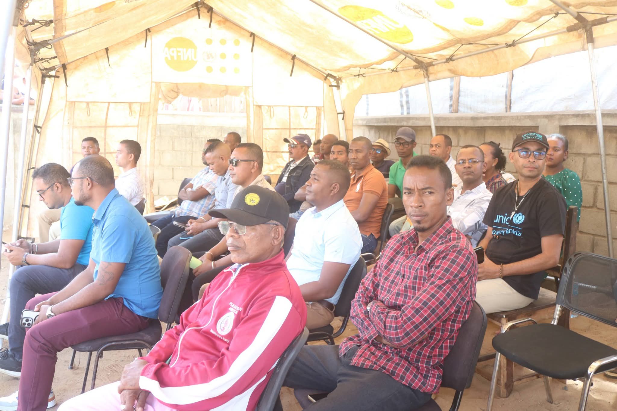 𝐈𝐙𝐀𝐇𝐎 𝐓𝐎𝐊𝐀𝐍𝐀 -‎Fanombohan’ny fisoratana anarana biômetrika amin'ny fomba ofisialy Distrika Ambovombe ny 03 APRILY 2026.