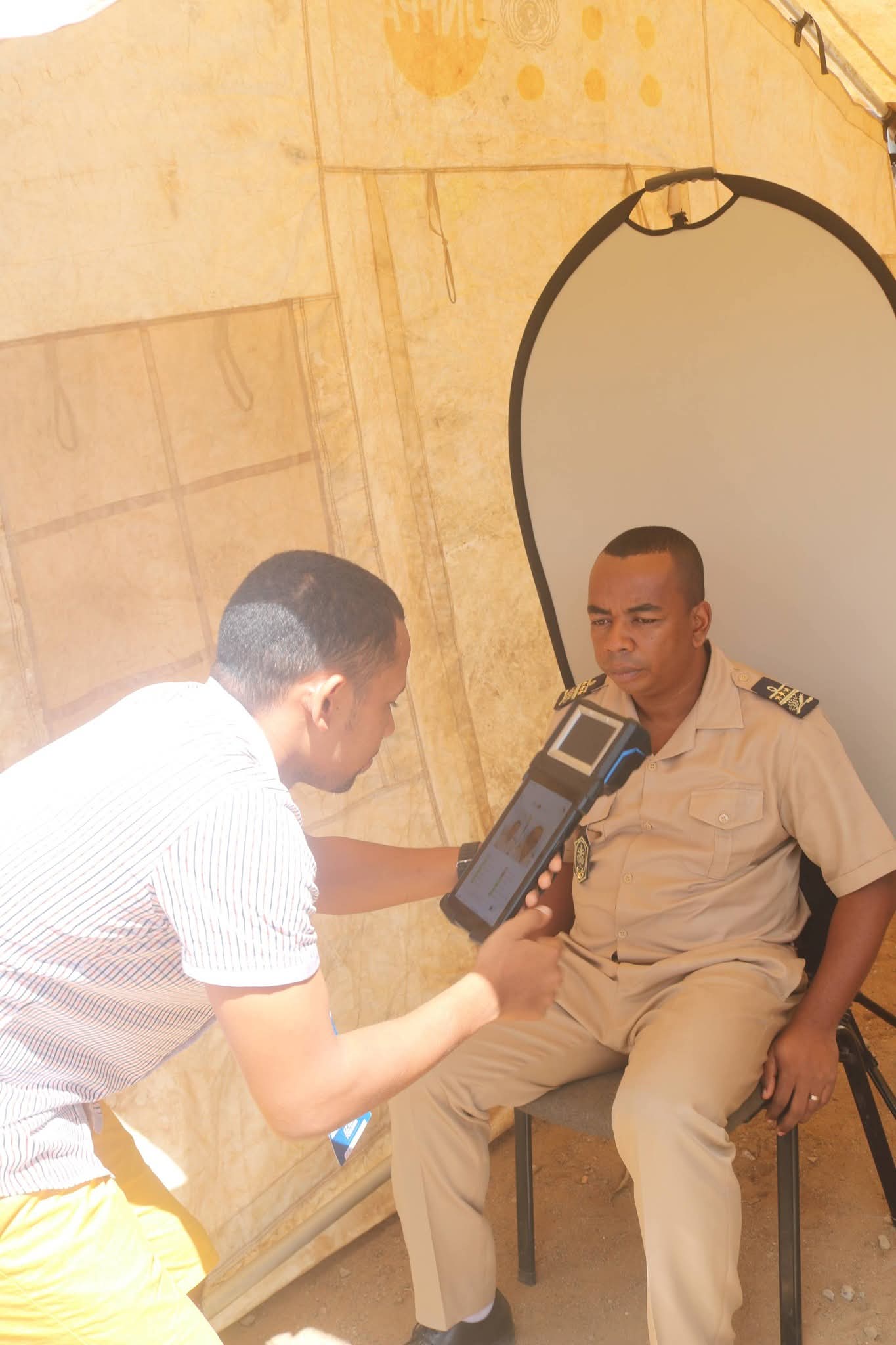 𝐈𝐙𝐀𝐇𝐎 𝐓𝐎𝐊𝐀𝐍𝐀 -‎Fanombohan’ny fisoratana anarana biômetrika amin'ny fomba ofisialy Distrika Ambovombe ny 03 APRILY 2026.